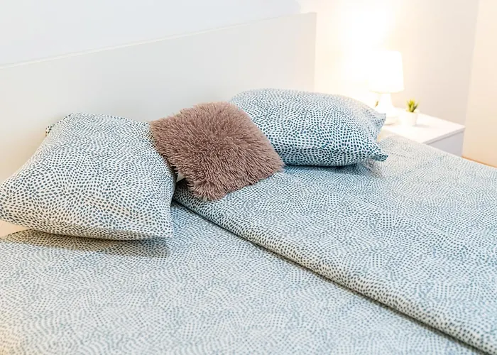 Flex Selfcheckins 153 - Zagreb - 2 Bedrooms - Parking - Centre