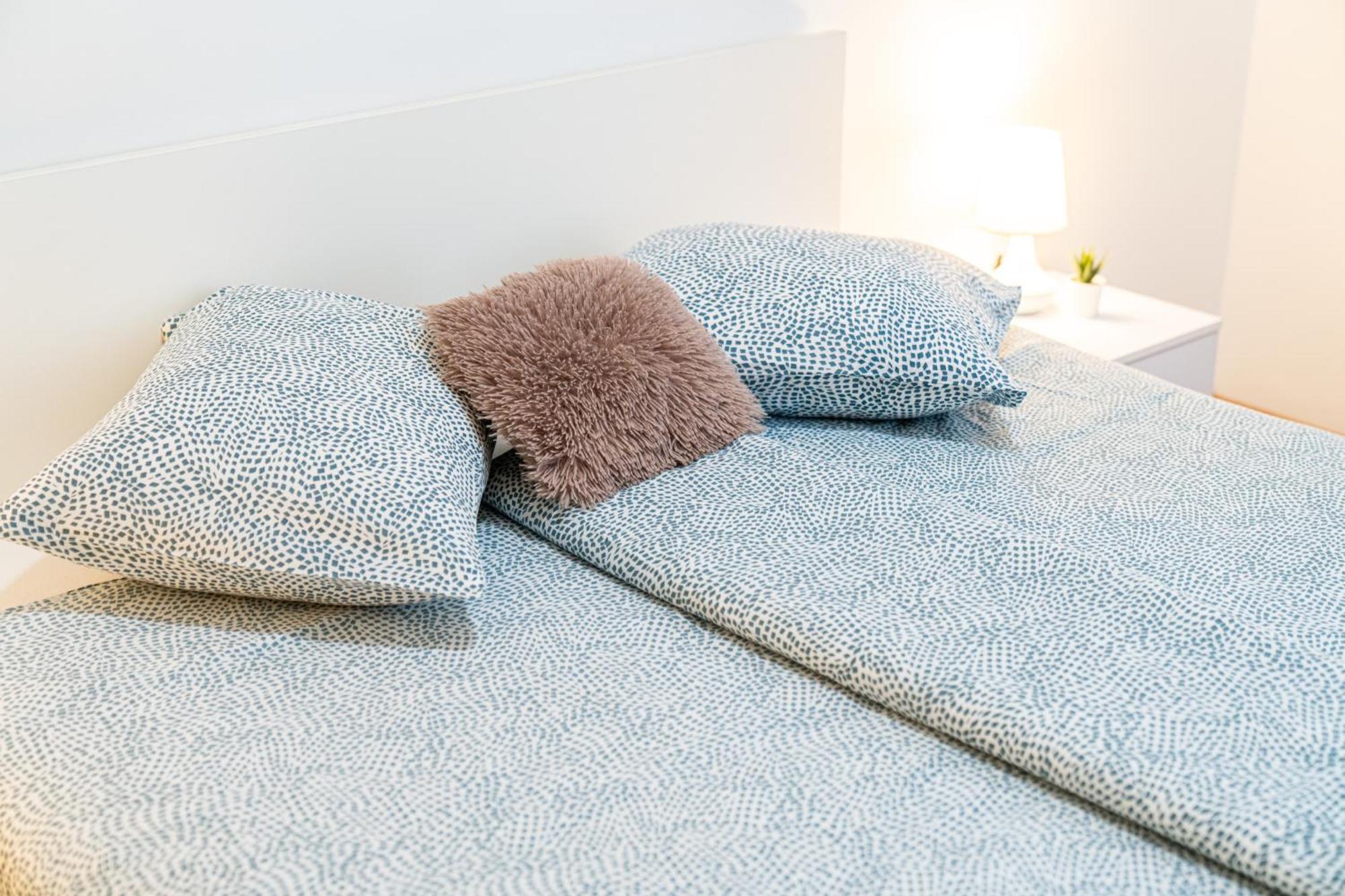 Flex Selfcheckins 153 - - 2 Bedrooms - Parking - Centre Zagreb