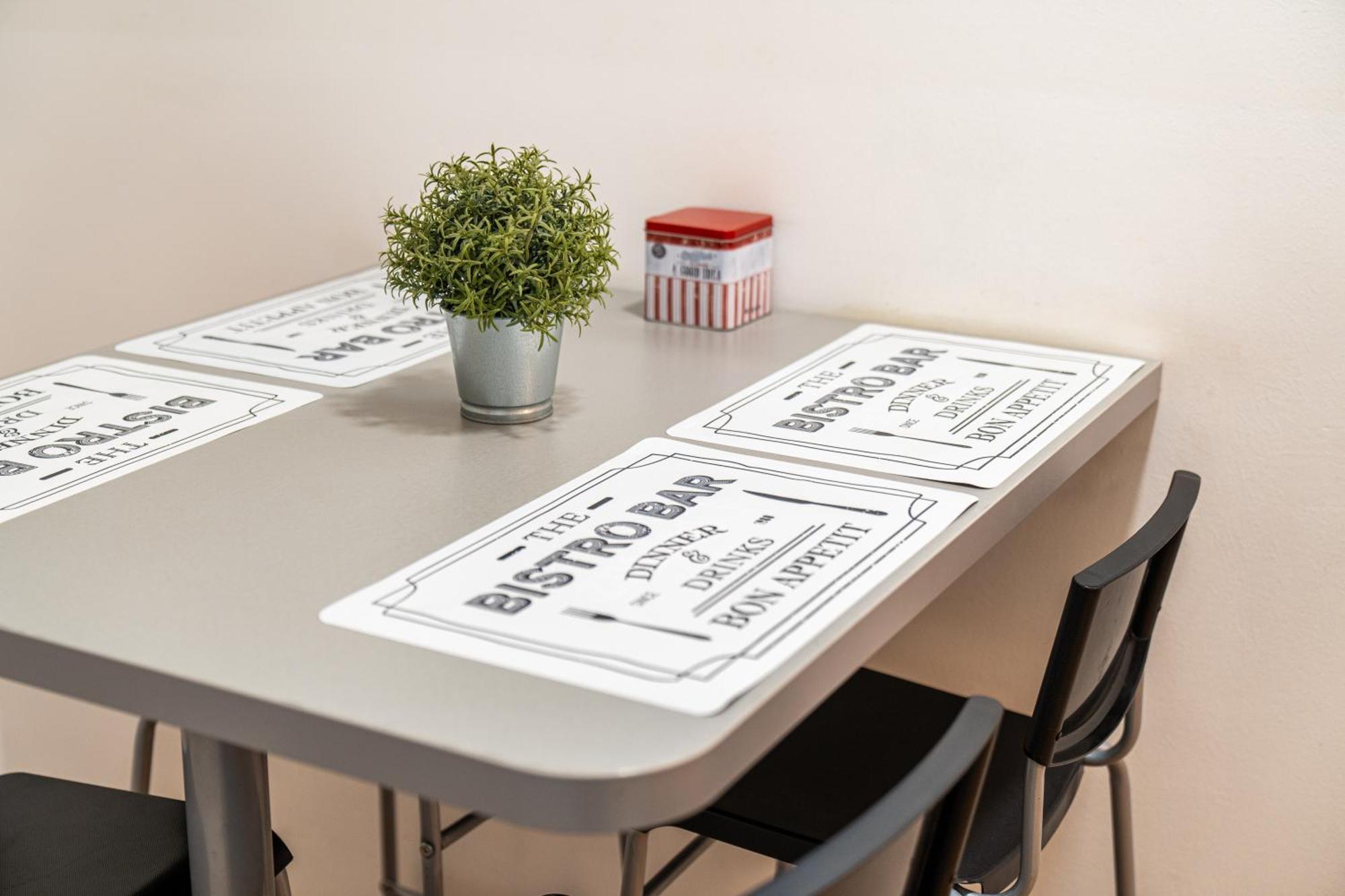 Apartment Flex Selfcheckins 153 - - 2 Bedrooms - Parking - Centre Zagreb